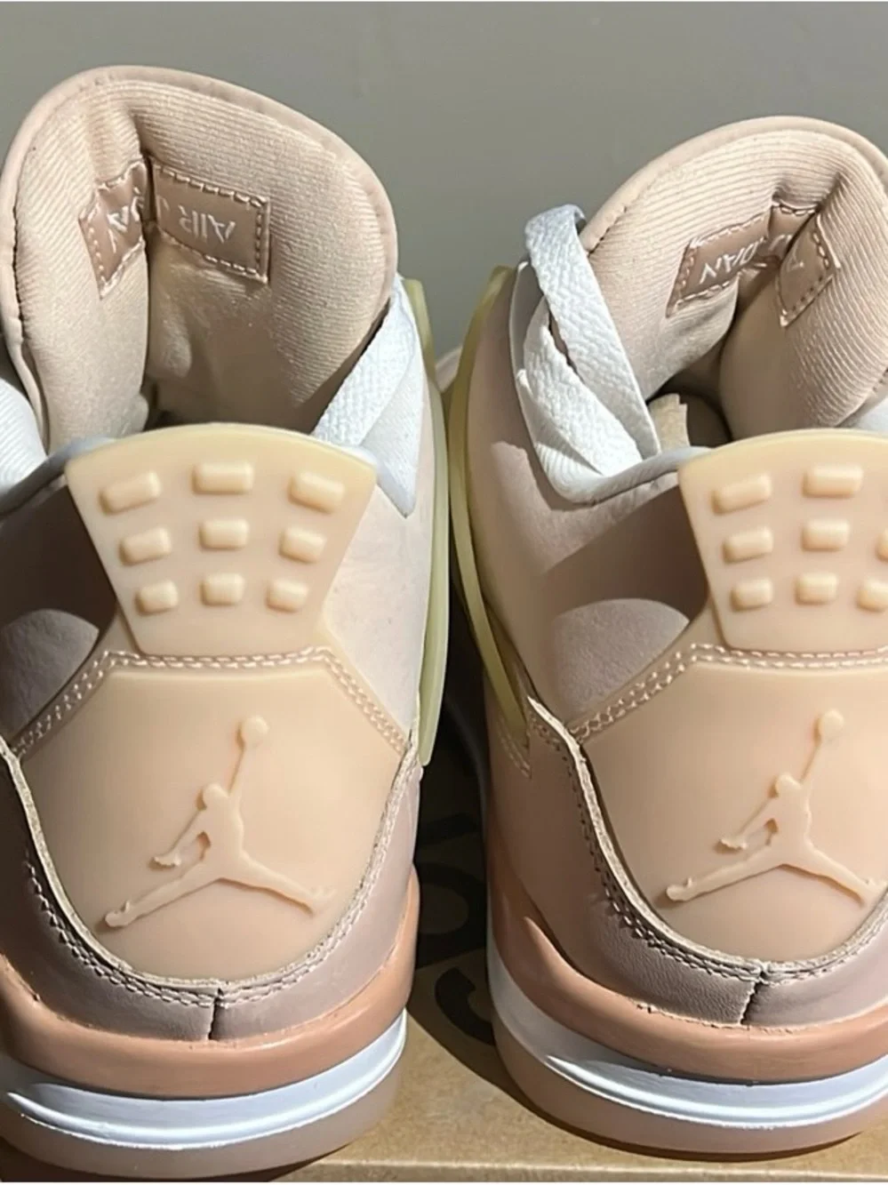 Jordan retro 4 ‘Shimmer’ women’s size 8 Sneakers